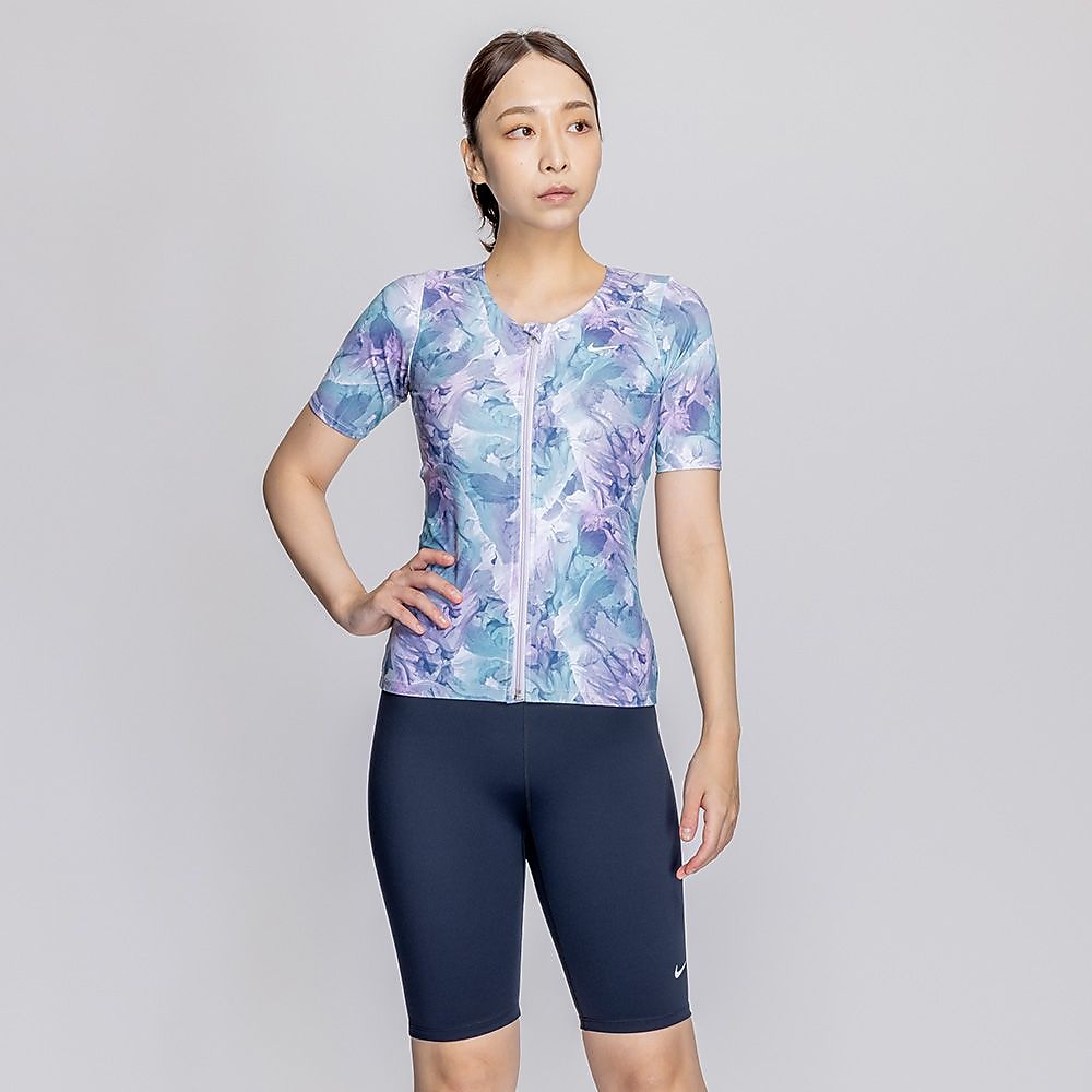 ナイキ SP25 総柄ジップ付き半袖セパレーツ