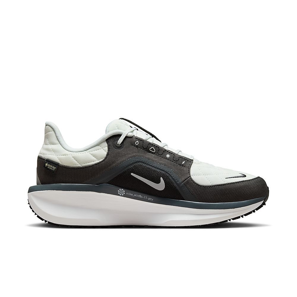 ナイキ エア ウィンフロー 11 GTX