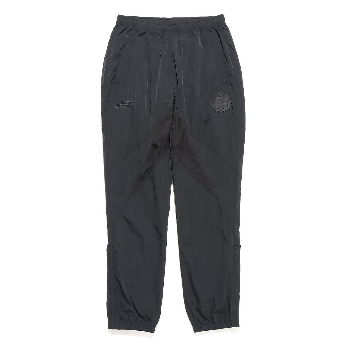 ウインドパンツ