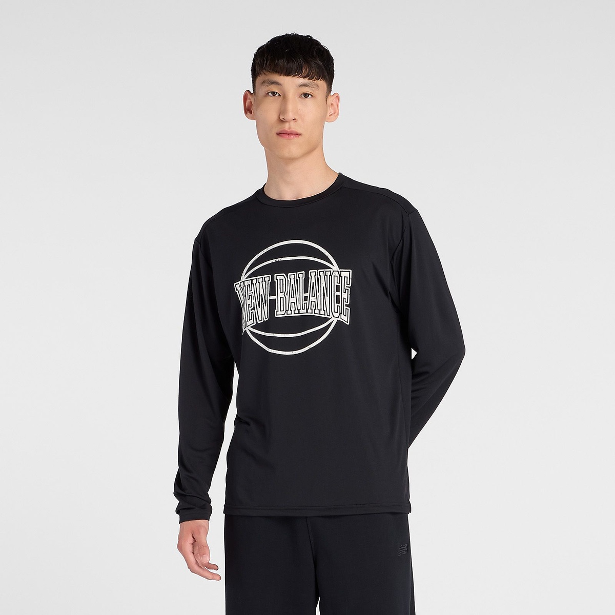 グラフィックトレーニングロングスリーブシャツ