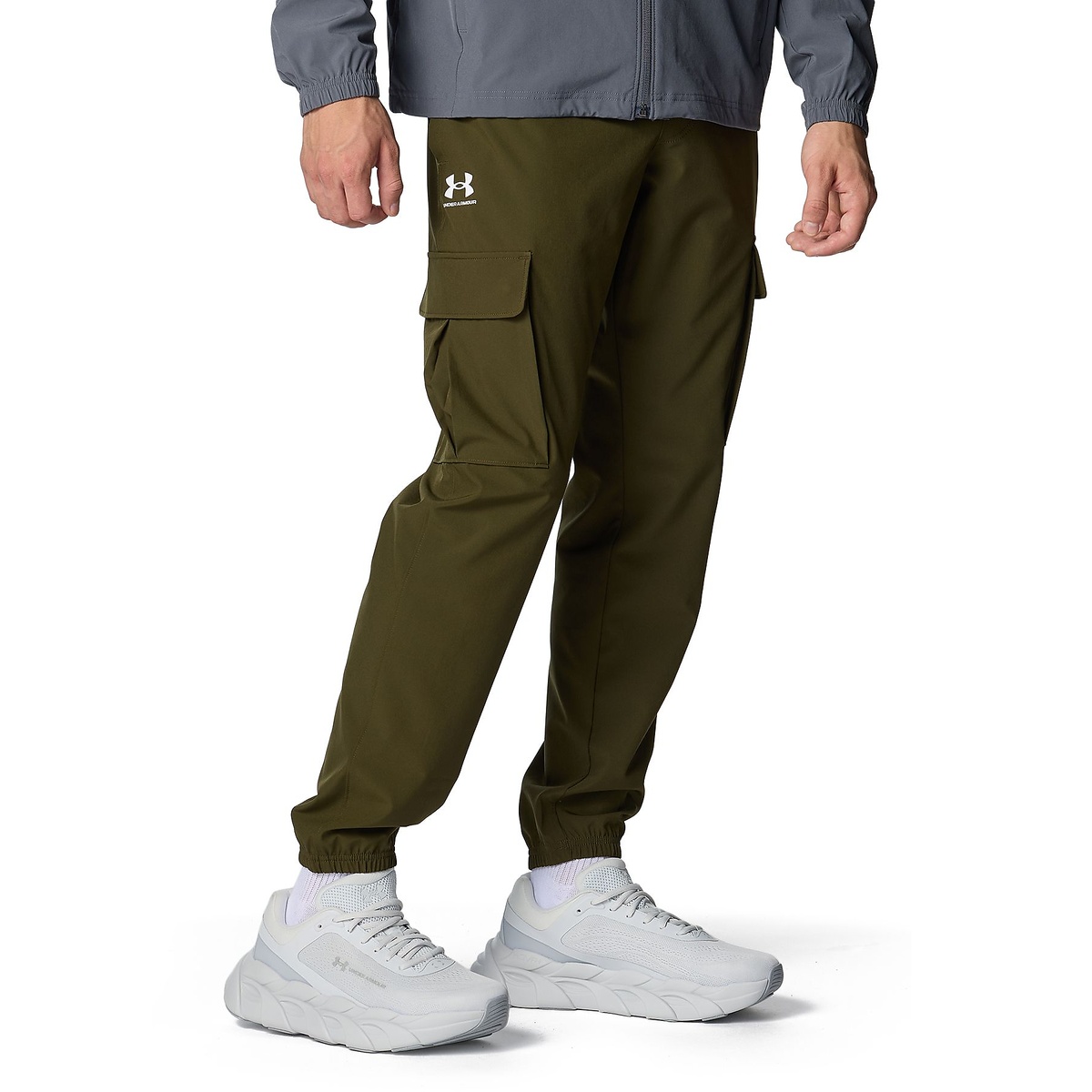 UA Vibe Woven Cargo Pants