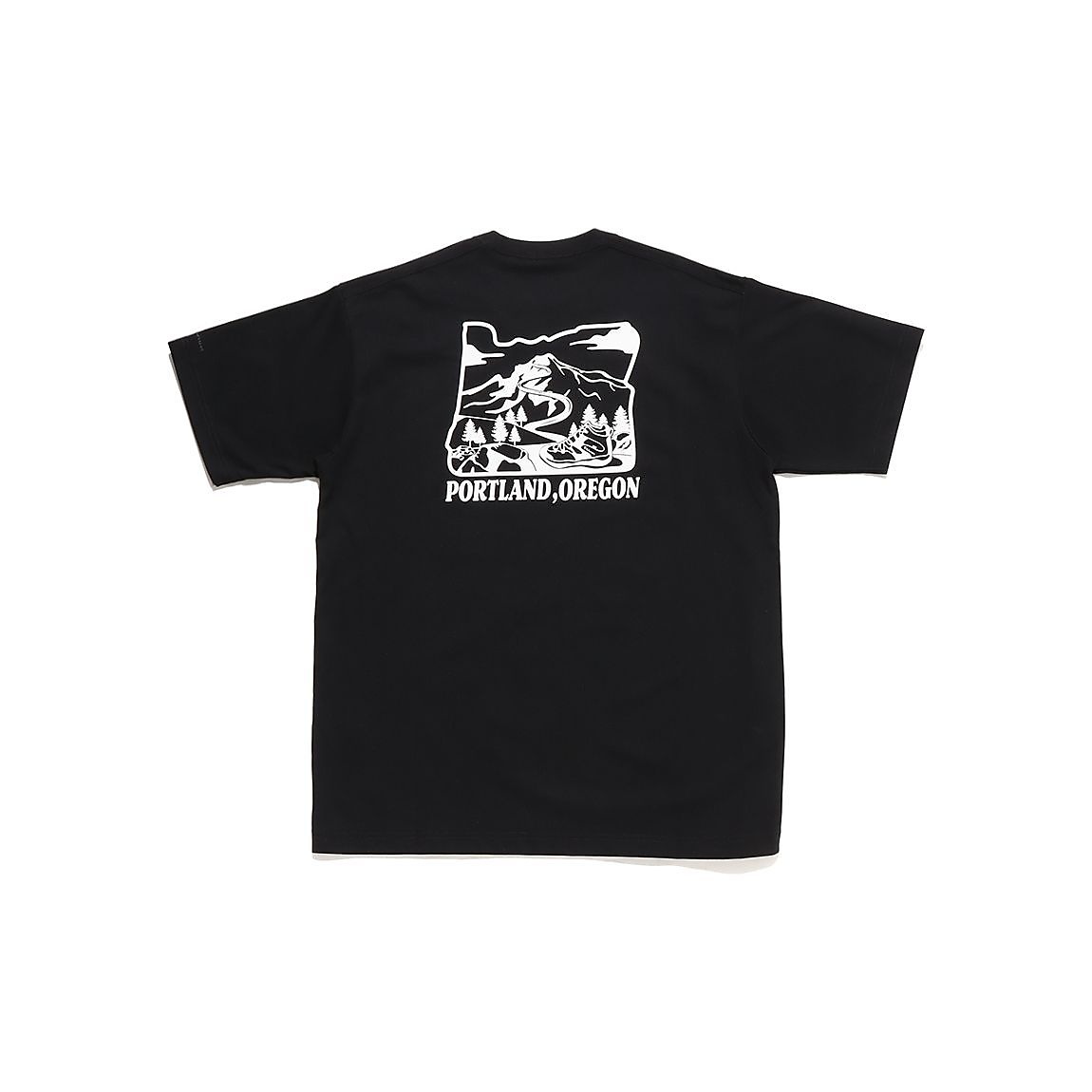 ヤハラフォレストグラフィックショートスリーブTシャツ