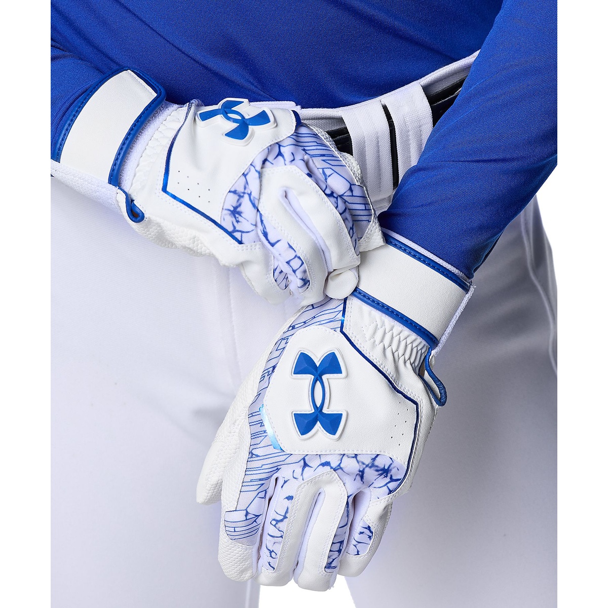 UA CLEAN UP BATTING GLOVES