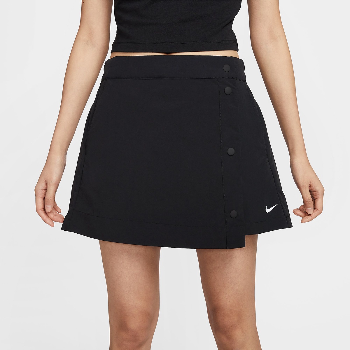 ナイキ ウィメンズ ESSNTL WVN MR 3 SKO ショート