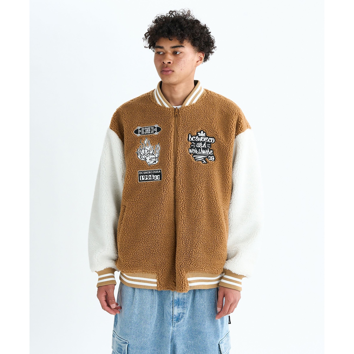 25 REVERSIBLE STAND JACKET