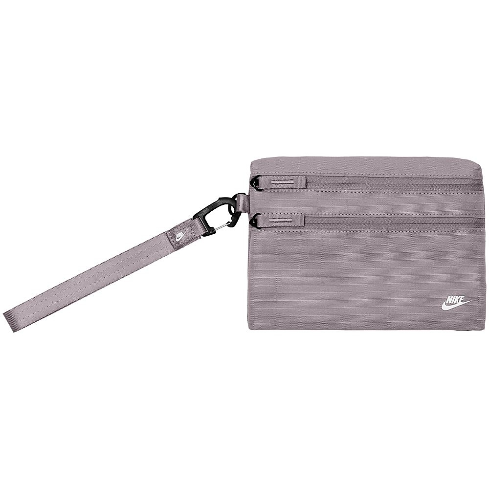 ナイキ CLUB クラッチ リストレット