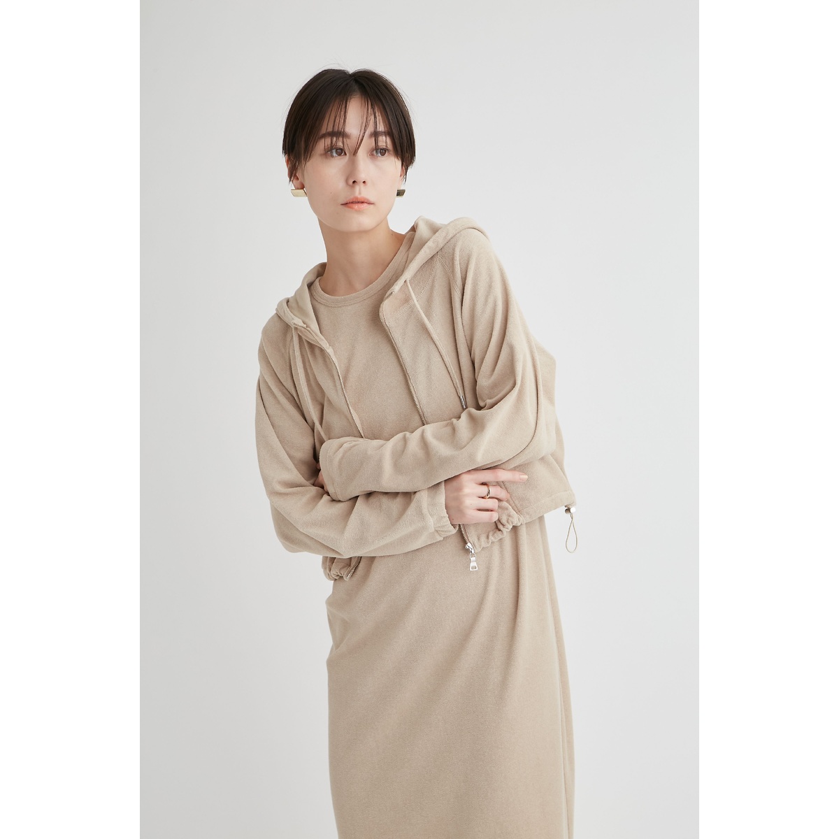 PlaXクロップド丈パイルパーカー