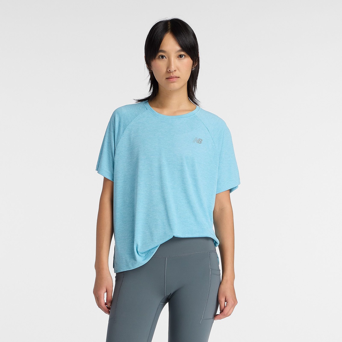 スポーツパフォーマンスTシャツ