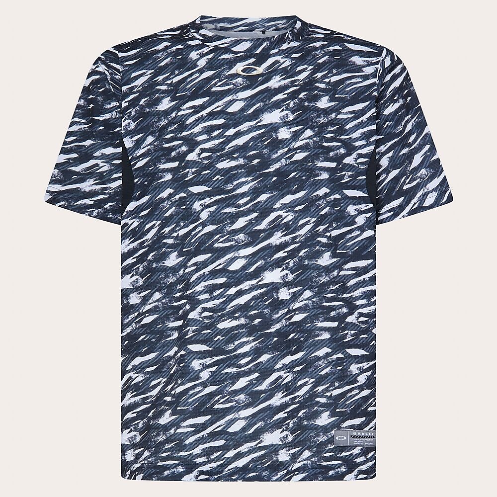 STRIKING AIRY SS GRAPHIC TEE 9.0
