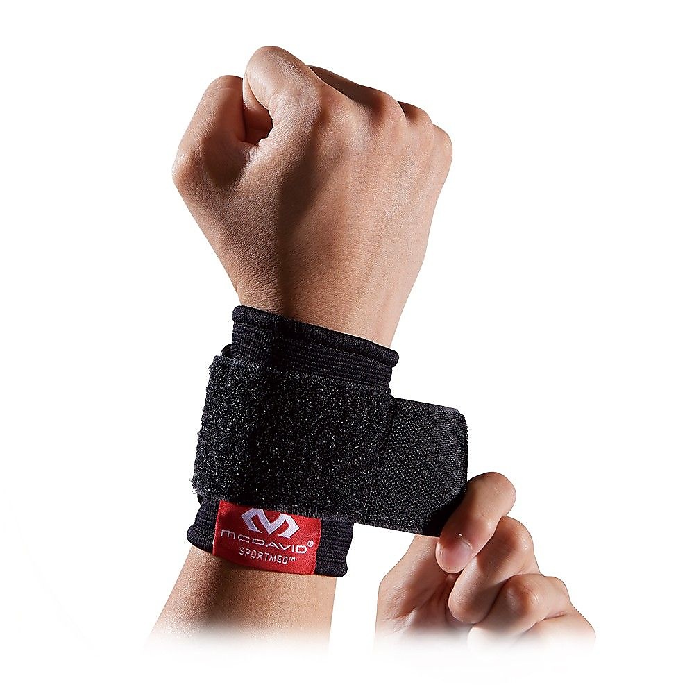 SPORTY KNIT WRIST