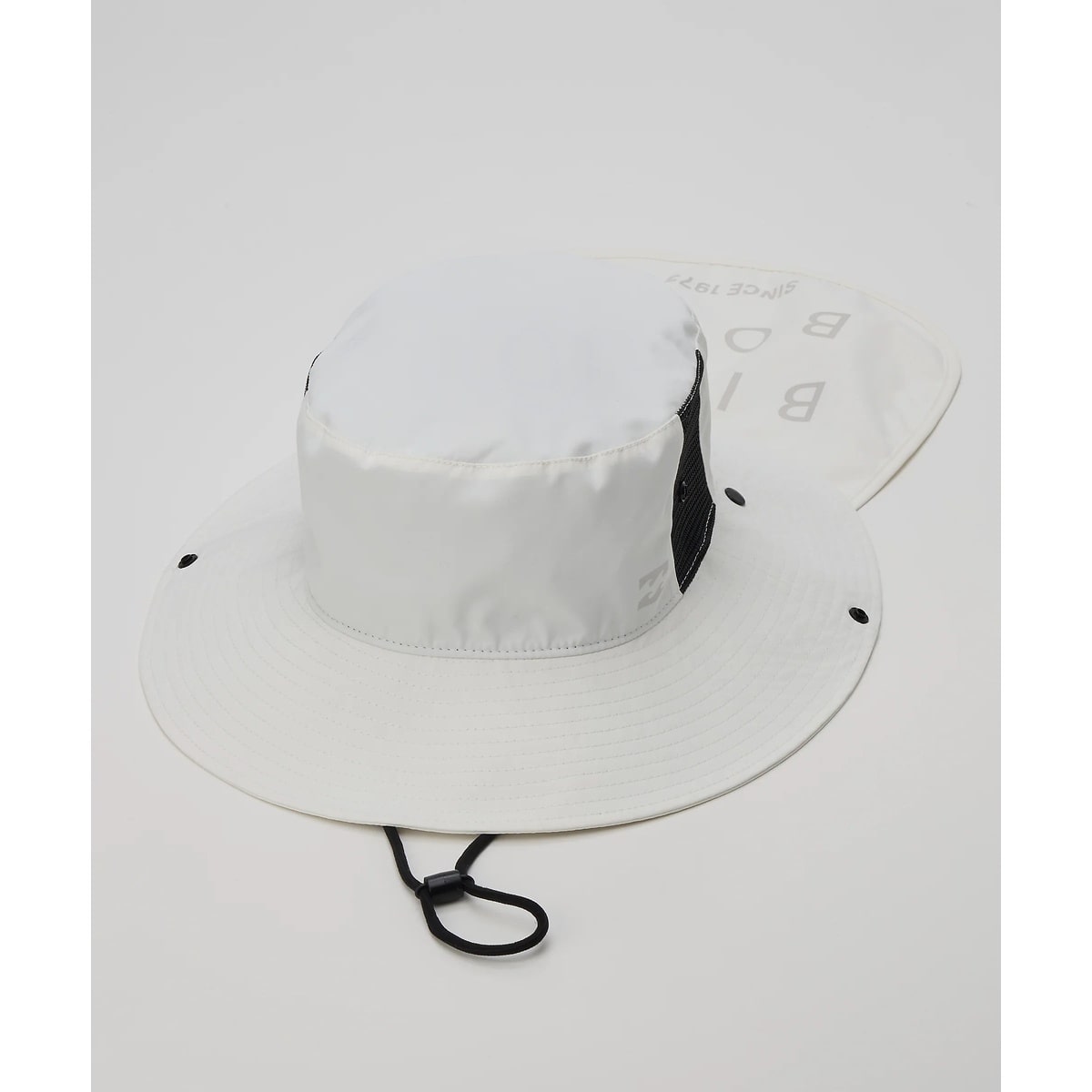 BEACH HAT