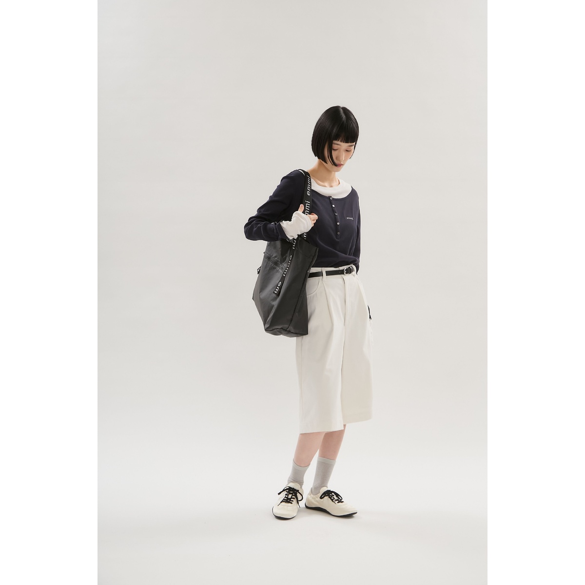 ベルト付きミディバミューダパンツ