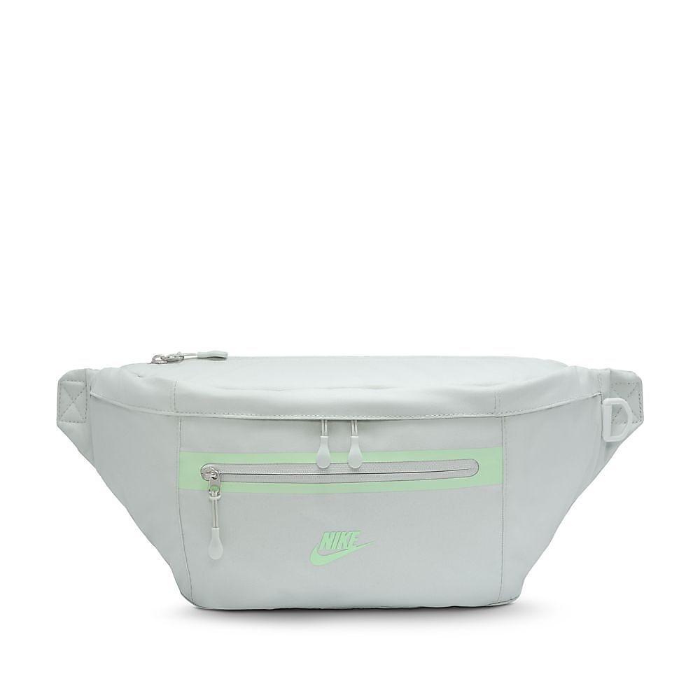 Nike Elemental Premium