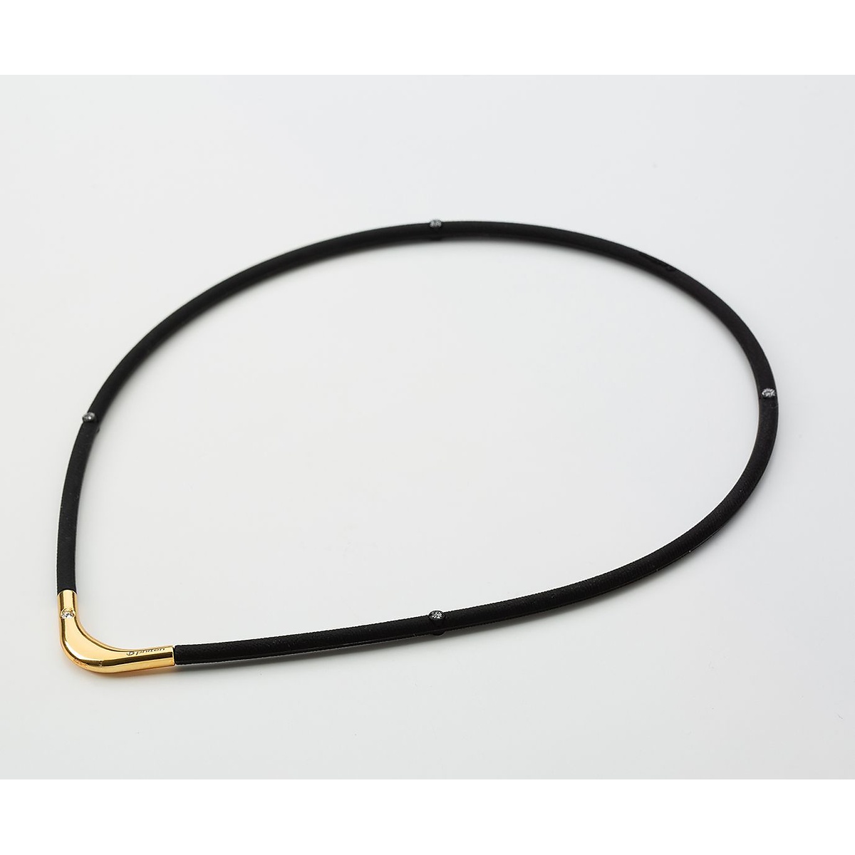 JIKI NECK S2 BK/GD 45