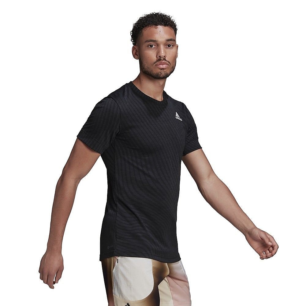 adidasアディダス - フリーリフト 半袖Tシャツ / M FREELIFT TEE CM364