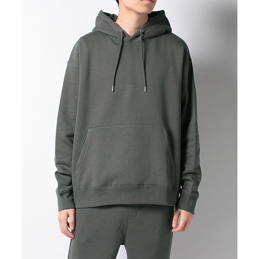 裏起毛パーカー