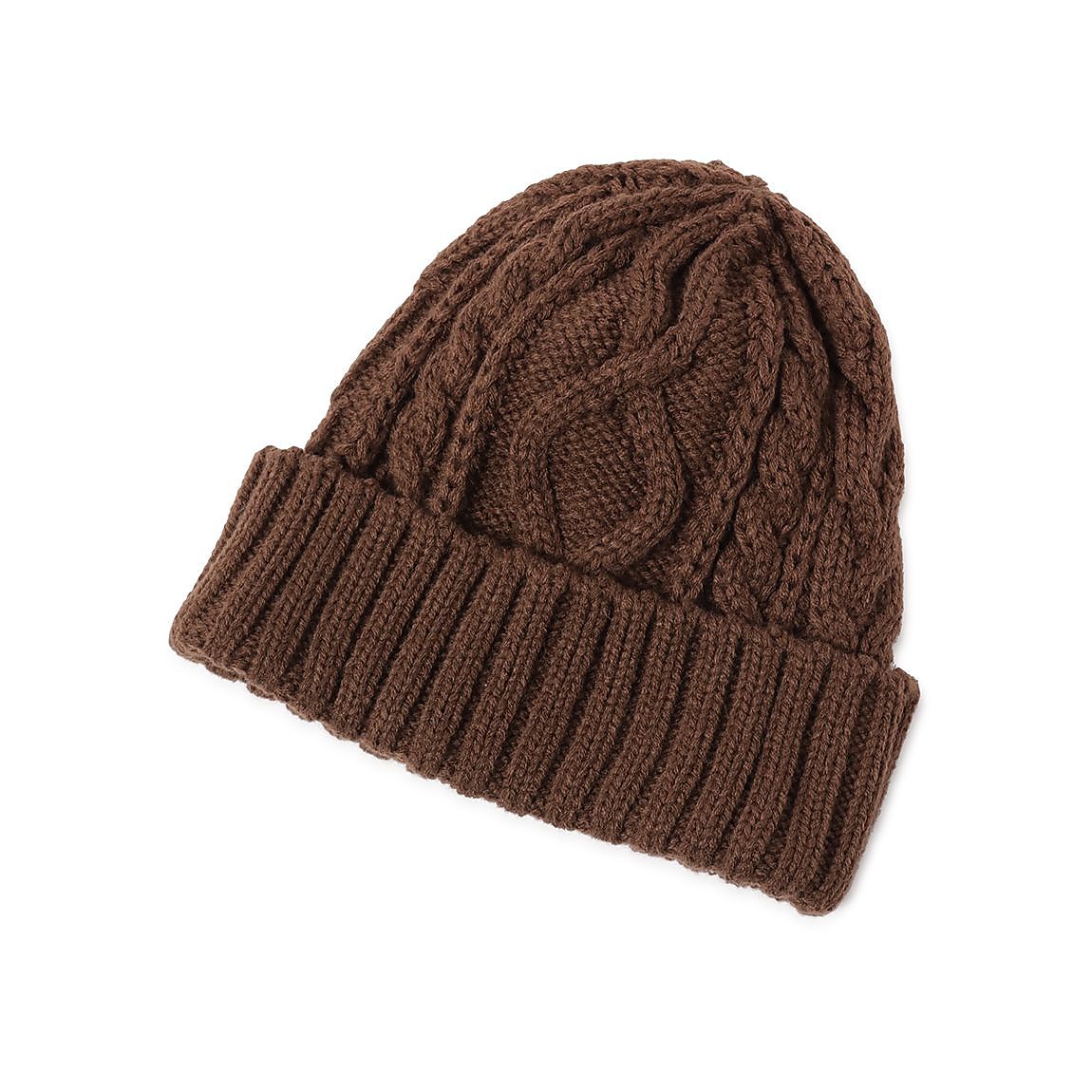 アラン編みニット