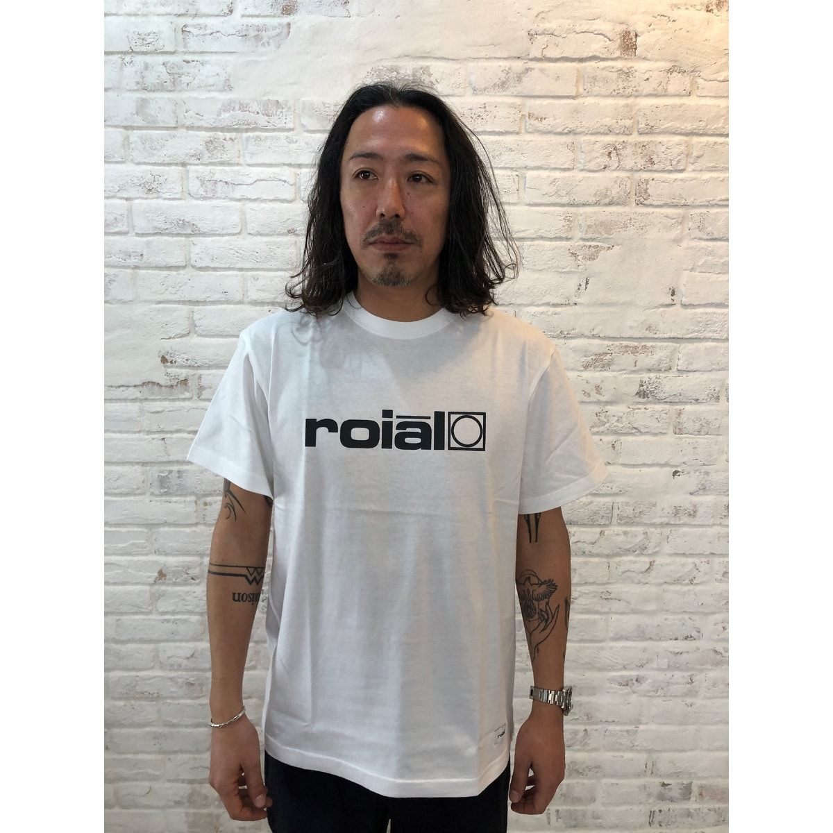 LOGO TEE