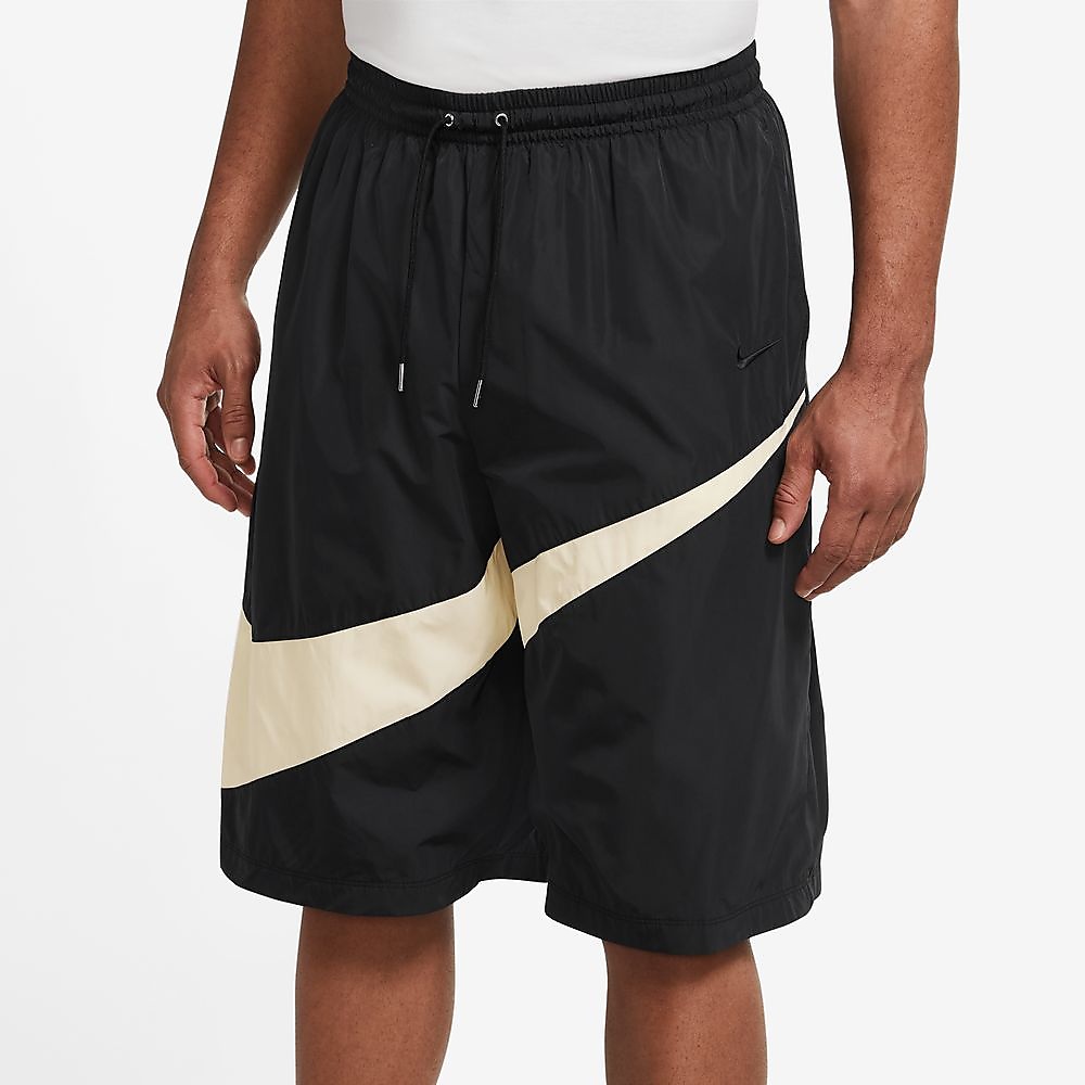 ナイキ スウッシュ ウーブン ショート