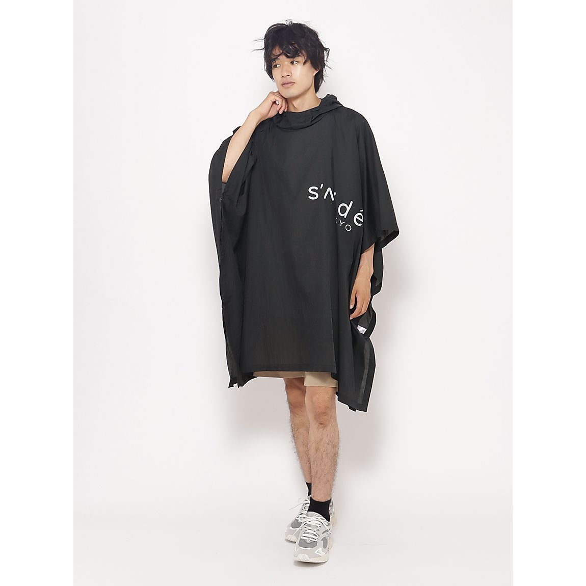 撥水NYLON　ポケッタブルポンチョUNISEX