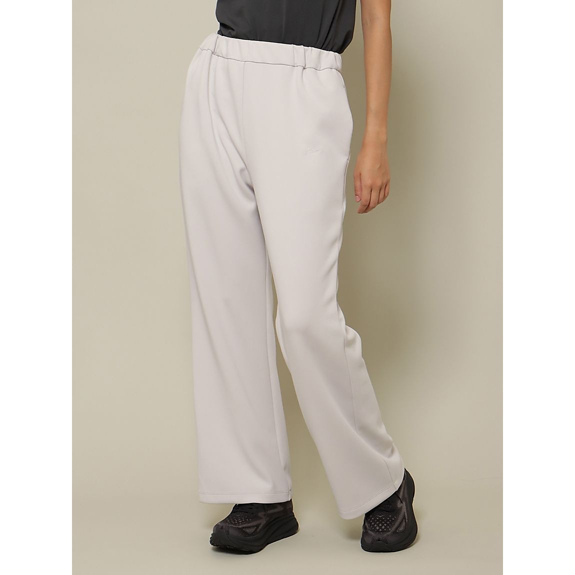 アクアスーティング ワイドフレアパンツ