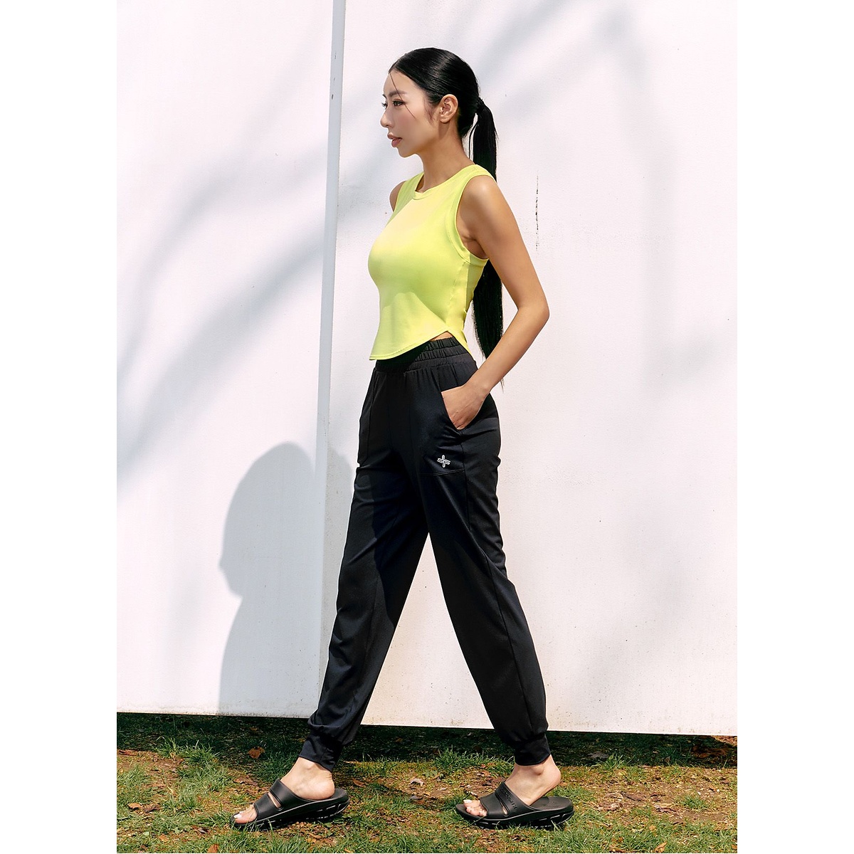 ミディアムフェザー 吸汗速乾 ジョガーパンツ