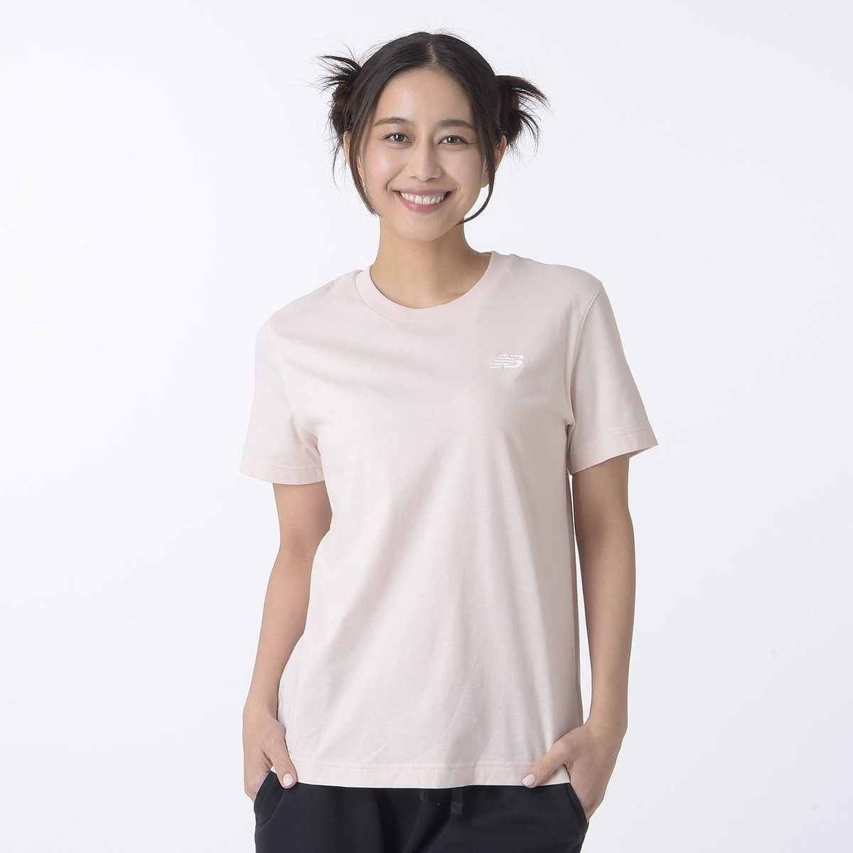 Sport Essentials Small Logo  ショートスリーブTシャツ