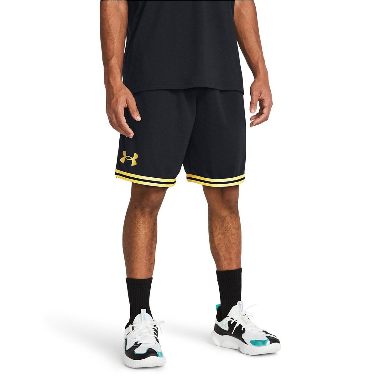 UA Perimeter Short