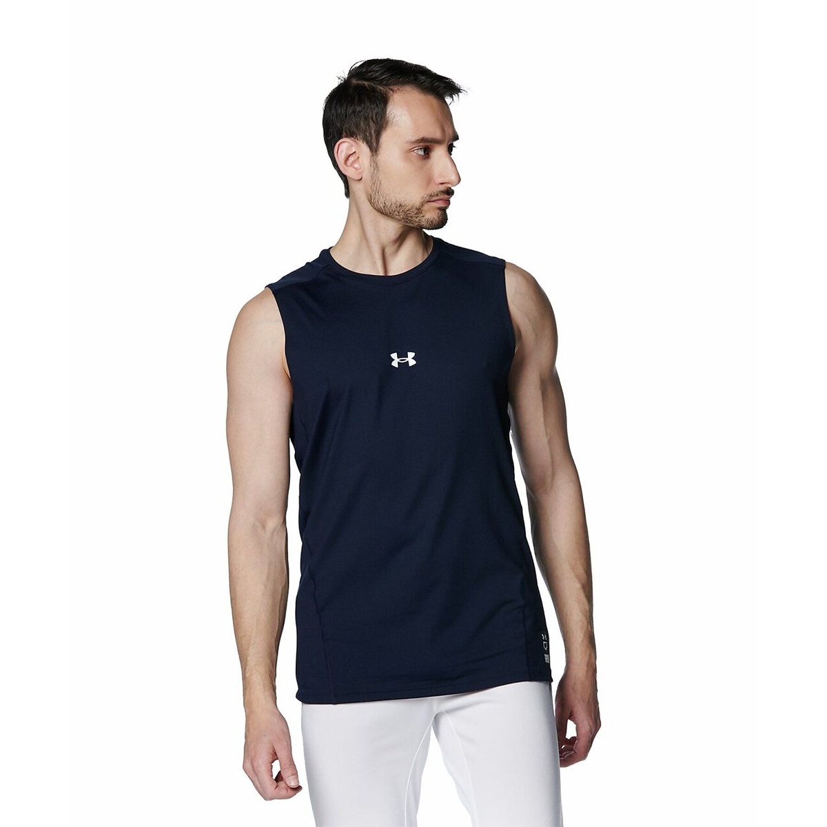 UA HEATGEAR COMFORT FITTED SLEEVELESS CREW NECK SHIRT
