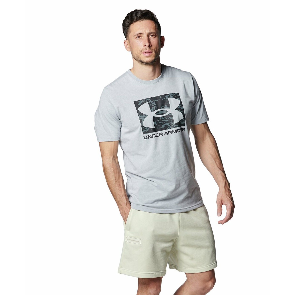 UA BOXED SPORTSTYLE LOGO SS