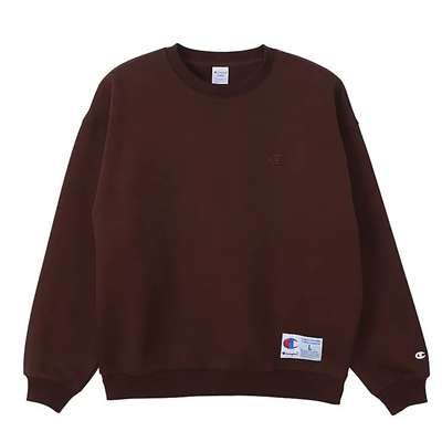 ダークブラウン