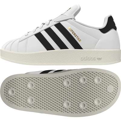 フットウェアホワイト/コアブラック/オフホワイト