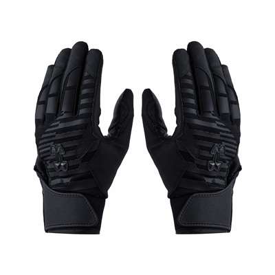 Black / Black / Black