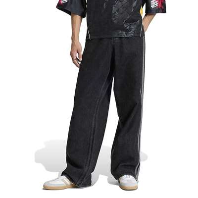 トゥルーブラックデニム