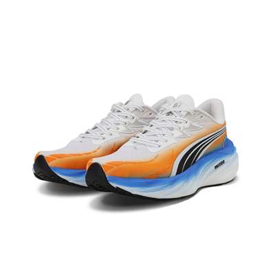 01PUMA WHITE-HE