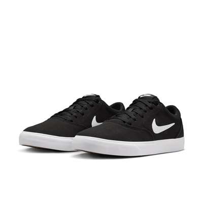 BLACK/WHITE