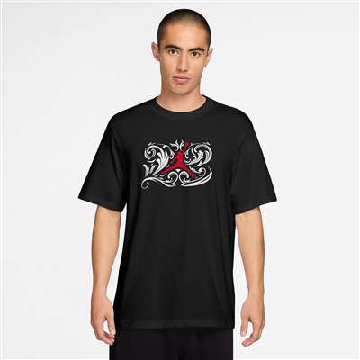 BLACK/UNVRED