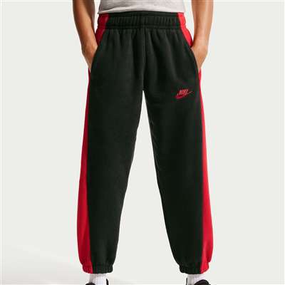 BLACK/UNVRED