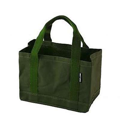 カーキグリーン