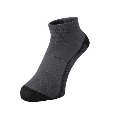 チャコールグレー