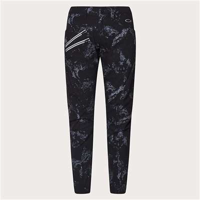 BLACK PRINT