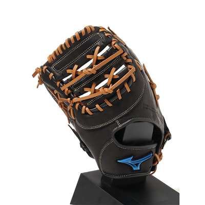 ブラック×コルク 左投げ