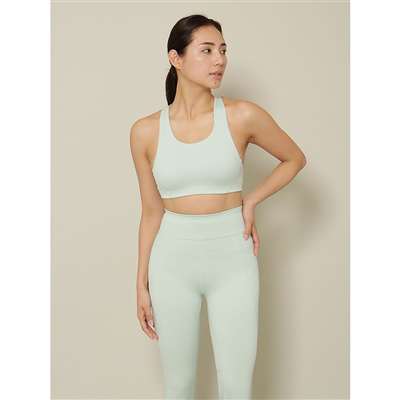 ライトグリーン