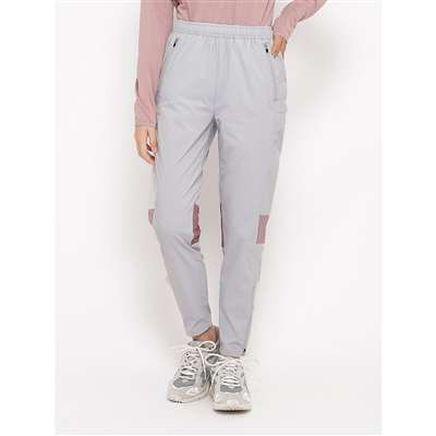 グレー×ダスティピンク