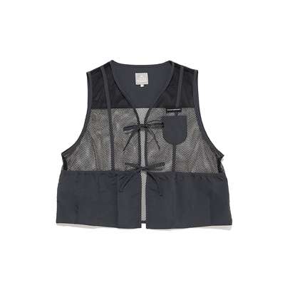 チャコールグレー