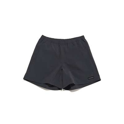 チャコールグレー