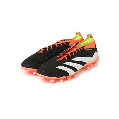 コアブラック/フットウェアホワイト/ソーラーレッド