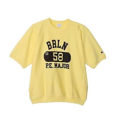 ペールイエロー