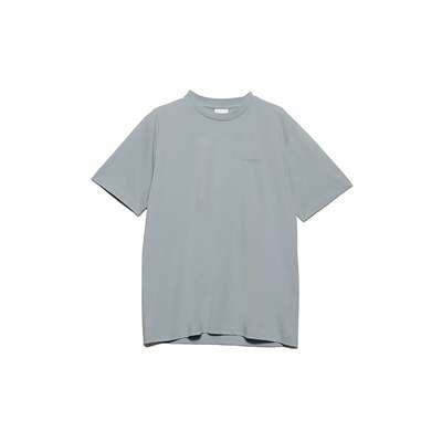 ミントグリーン