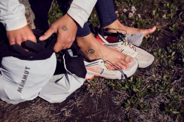 Equipmentイクイップメント